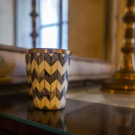 Palazzino Host Family Bed & Breakfast 4*