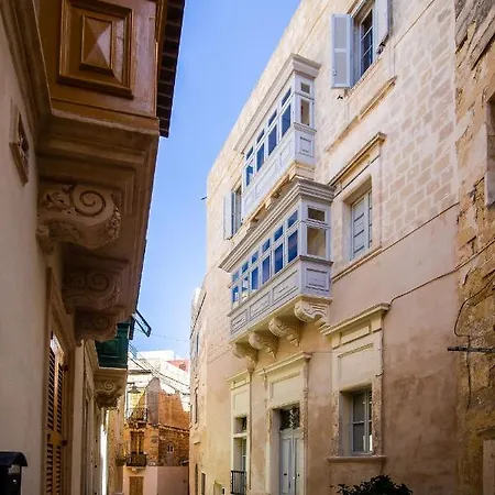 Palazzino Host Family