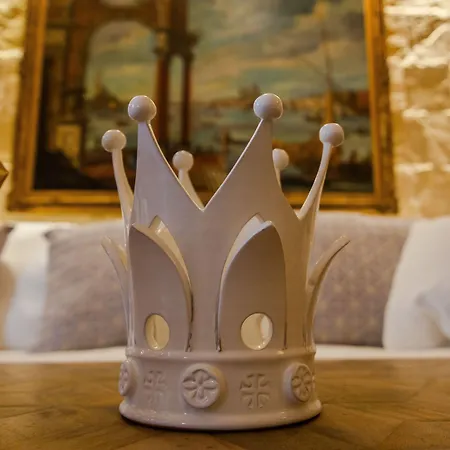 Palazzino Host Family 4*