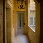 Palazzino Host Family Birgu