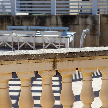 Palazzino Host Family 4*
