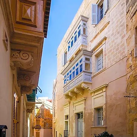 Palazzino Host Family 4*