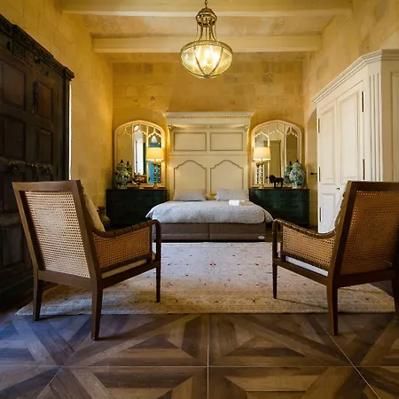 B&B Palazzino Host Family