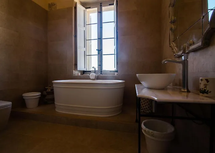 Palazzino Host Family 4* Birgu