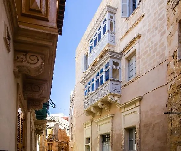 Palazzino Host Family