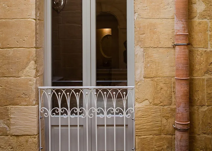 Palazzino Host Family 4* Birgu